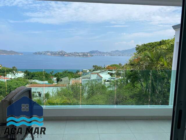 Venta en LAS BRISAS - Acapulco de Juárez